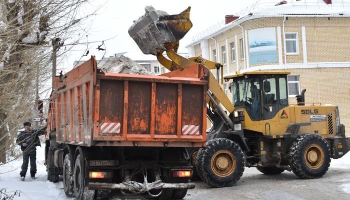 Куда подрядчики вывозят снег из Кирова?