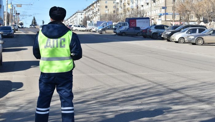 ДПСники будут ловить пьяных водителей в двух районах Кирова 