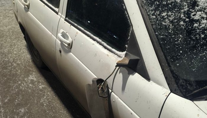 В Котельниче 5-летняя девочка оказалась под колесами "Лады"