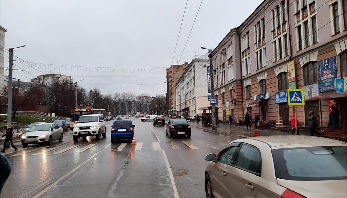 В Кирове пенсионер на «Матизе» сбил женщину прямо на пешеходном переходе