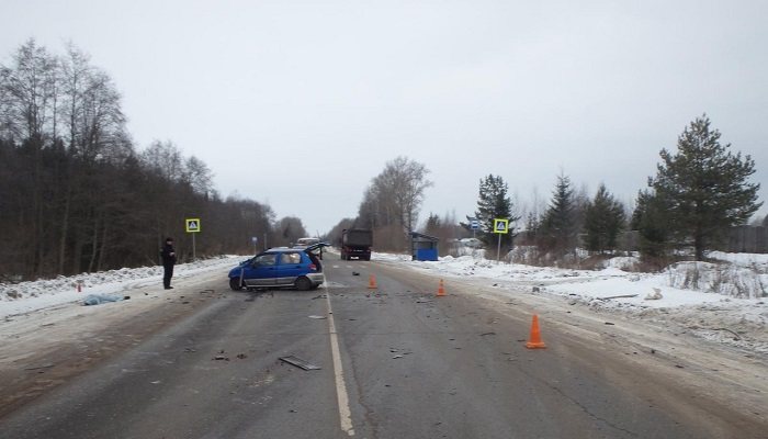 За минувшие выходные на дорогах Кировской области погибли 2 человека