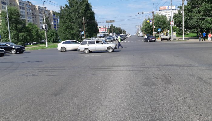 На перекрестке улиц Воровского-Производственной не работает светофор