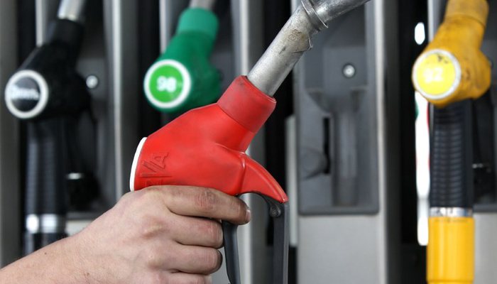 Цены на бензин: Рост стоимости еще не достиг своего пика