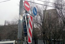 В Кирове заменят дорожные знаки 