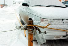 Автомобилей все больше, а парковаться негде