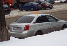 Таксисты уверены, что конфискация автомобилей у «бомбил» не поможет