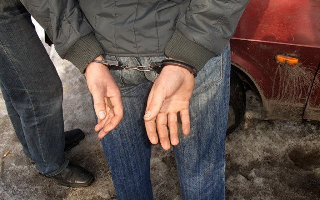 В Нолинске мужчина поймал пьяного угонщика и вернул машину владельцу