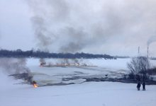 Пожарные устраняют последствия аварии на путях в Нововятске