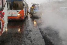 Ремонт дорог. Дорожники сами виноваты в том, что кладут асфальт в дождь