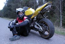 В Белой Холунице разбился мотоциклист