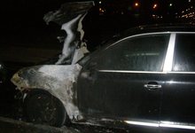 В Кирове чуть не сгорела дорогая иномарка