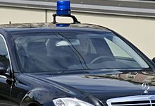 Скандал с «Mercedes-Benz»: КПРФ провоцирует Едро?