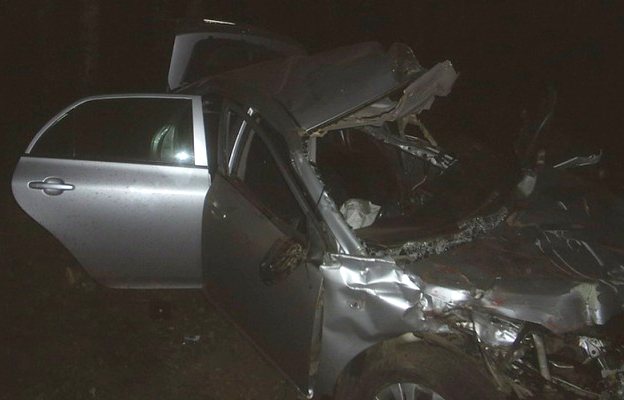 Пьяный дальнобойщик на фуре протаранил автомобиль Toyota