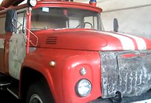 «Вот в таком состоянии пожарная техника, заводится с толкача» [видео]