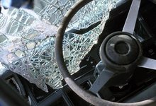 В ДТП на трассе «Вятка» столкнулись три автомобиля