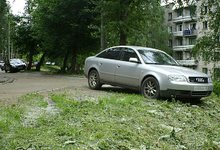 Припарковался на газоне — плати штраф!