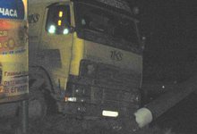 На Производственной фура въехала в опору ЛЭП