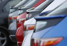 Россия запретит ввоз автомобилей с Запада