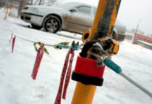 Покупая машину, люди должны планировать затраты на стоянку