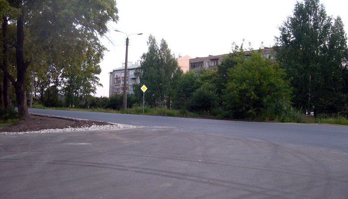 Перенос пешеходного перехода в Котельниче провоцирует аварийные ситуации 