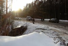 Авария на трассе в Оричах: иномарку выкинуло в кювет