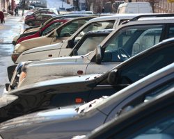 Кировский паркинг: узкие улицы и наглые водители