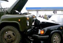 ДТП: «Волга» столкнулась с автомобилем «Спецавтохозяйства»