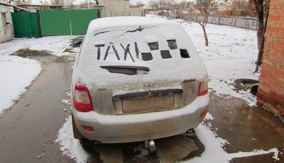 В Кирове пассажир ограбил таксиста