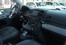 Ночью в Кирове чуть не сгорели «Фольксваген Пассат» и «УАЗ-Патриот» 