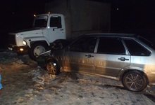 ДТП. На трассе Киров - Кирово-Чепецк столкнулись грузовик и «четырнадцатая»