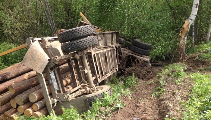 На трассе Слободской - Нагорск погиб водитель «Камаза»