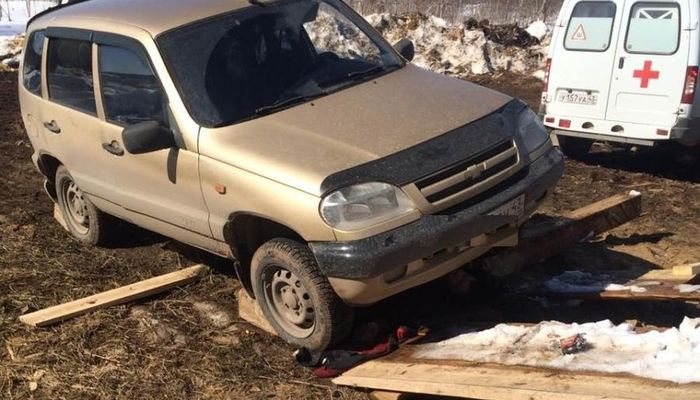 На одной из пилорам Омутнинского района «Нива» убила 40-летнего мужчину