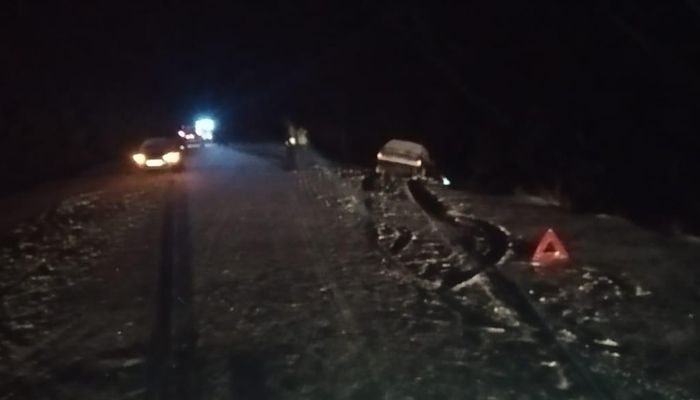 В Пижанском районе молодой парень попал под колёса «четырки»