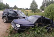 В Стрижах внедорожник протаранил Volkswagen Golf