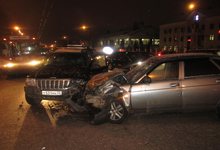 Пьяный водитель на Lada уценил 3 машины на Воровского