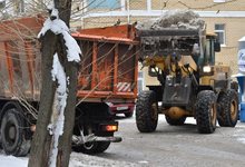 Сегодня на дорогах Кирова работало более 50 единиц техники