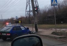 ДТП на Луганской: «девятка» врезалась в столб