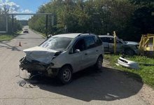 Пять человек пострадали при столкновении легковушек в Кировской области