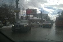 Porshe и Hyundai неподелили Карла Маркса