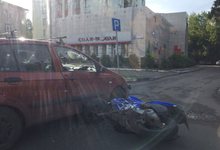 На Воровского водитель Hyundai не заметил мотоциклиста