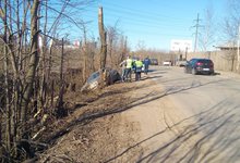 В Столбово «Шевроле» съехал с дороги
