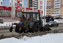 Кировских подрядчиков отчитали за неудовлетворительную уборку улиц
