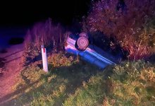 Смертельное ДТП в Омутнинском районе: "четырнадцатая" опрокинулась в кювет