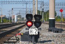 Два школьника разбили светофоры на станции в Лянгасово