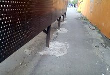 Опрокинутые остановки: виновата стихия или низкое качество?