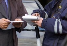 Проверять и оплачивать штрафы ГИБДД теперь можно через портал госуслуг
