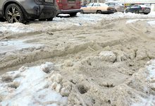 «Лицо» города: в каком состоянии находится парковка у кировского вокзала