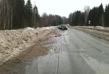 В Кировской области опрокинулся автомобиль «Мицубиси»