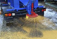 Прошлой ночью на дорогах Кирова работали 36 машин спецтехники