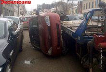 Владелица упавшей на Ягуар Калины: «Машину не выдержали ветхие тросы»